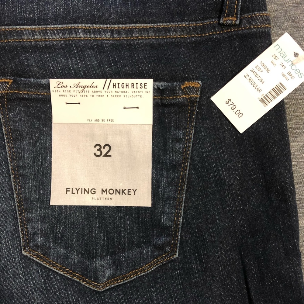 Jeans - Picture 2 of 2